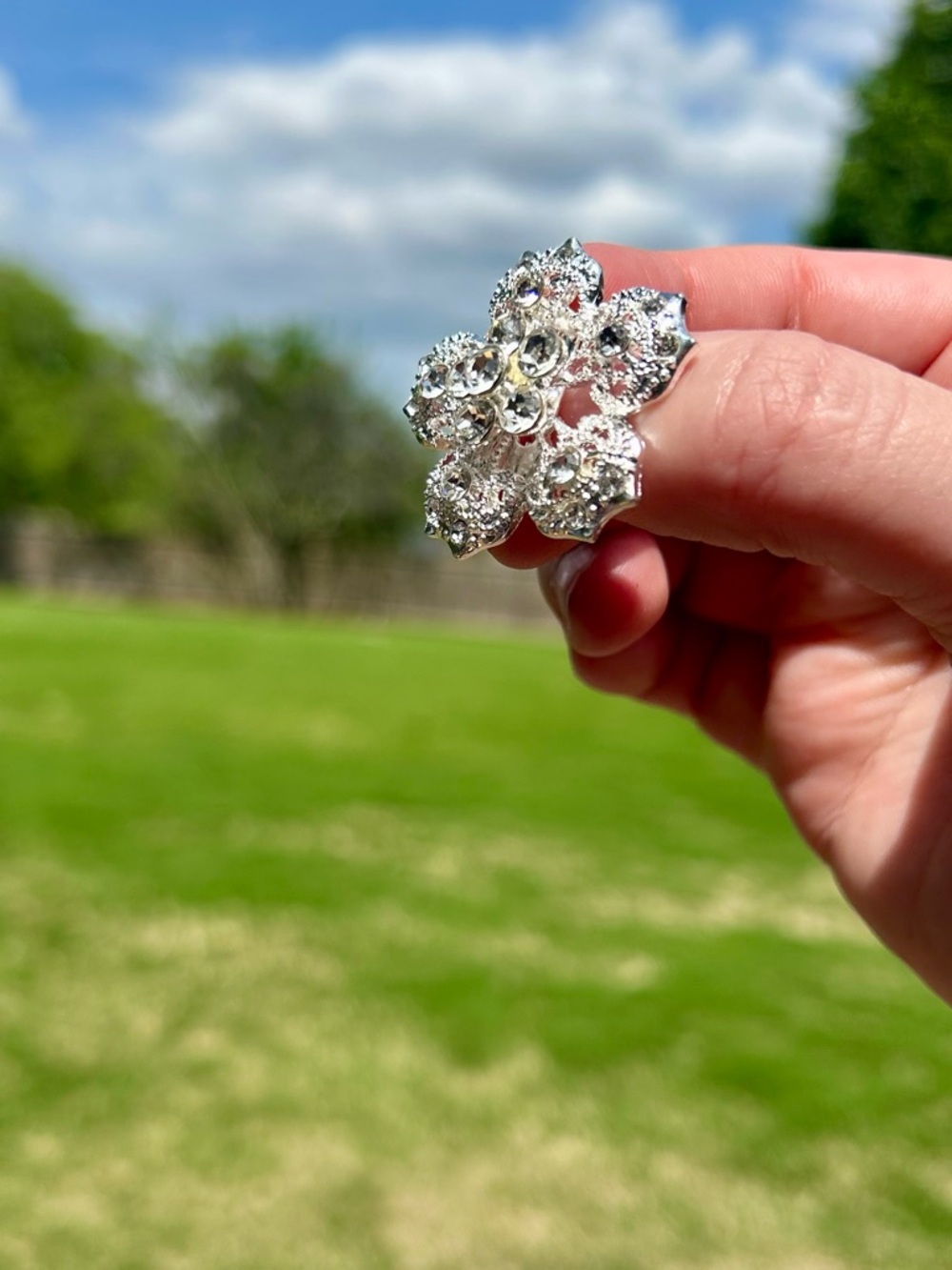 Silver Crystal Flower Brooch Elegant Sparkling Accent EUC